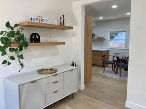 Interior - Modern downtown luxury 2BR home w fire pit and outdoor dining under cafe lights (Paso Robles)