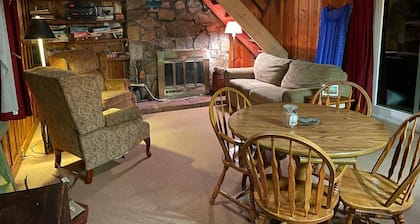 Loch Leven Trailhead Cabin