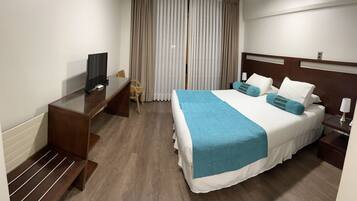 Chambre Standard Double ou avec lits jumeaux