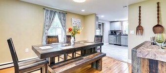 Charming East Durham Home - 2 Mi to Water Park