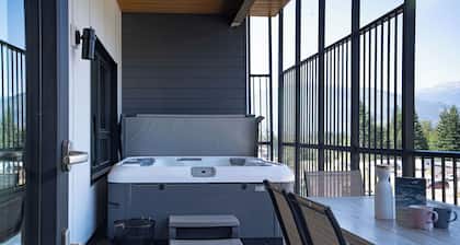 North Bowl Nook by Revelstoke Vacations