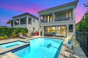 Pool - Whimsical Way | 5-BR, Movie Theater, Private Pool & Spa (Kissimmee)