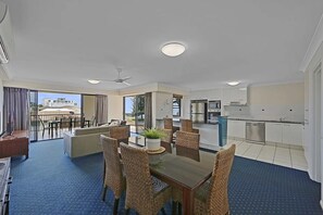Interior - Two Bedroom Ocean View apartment a stones throw from Bargara cafe life (Bundaberg)