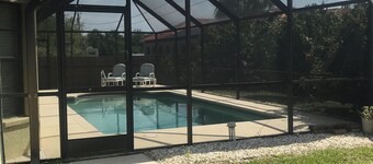  Florida Vacation Home  & Private Room Rental with Solar Panel Heated Pool