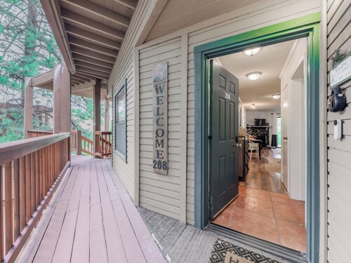 Wildcat Den by Ruidoso Vacation Rentals