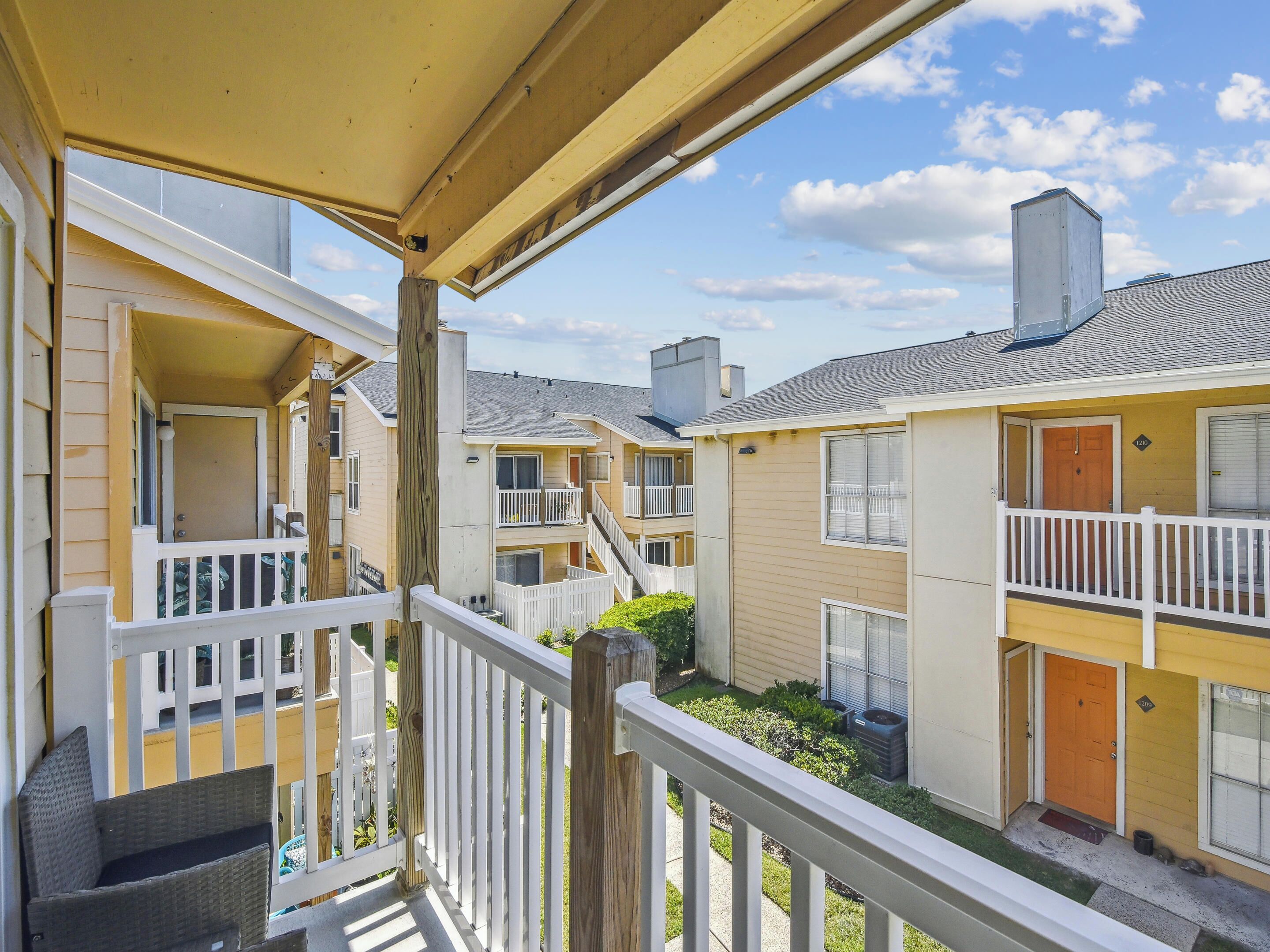Condo (1 Bedroom) | Property amenity