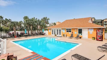 Condo (1 Bedroom) | Property amenity