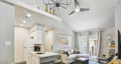 Palms at Cove View 806 - Bougie Beach Bungalow