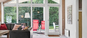 Summer house in beautiful nature in Brunshuse