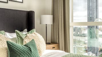 Two Bedroom Apartment | Iron/ironing board, free WiFi, bed sheets