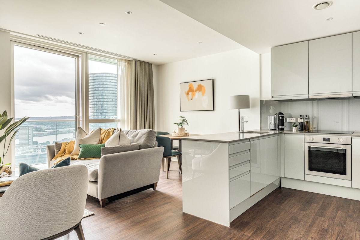 One Bedroom Apartment | Living area | Smart TV