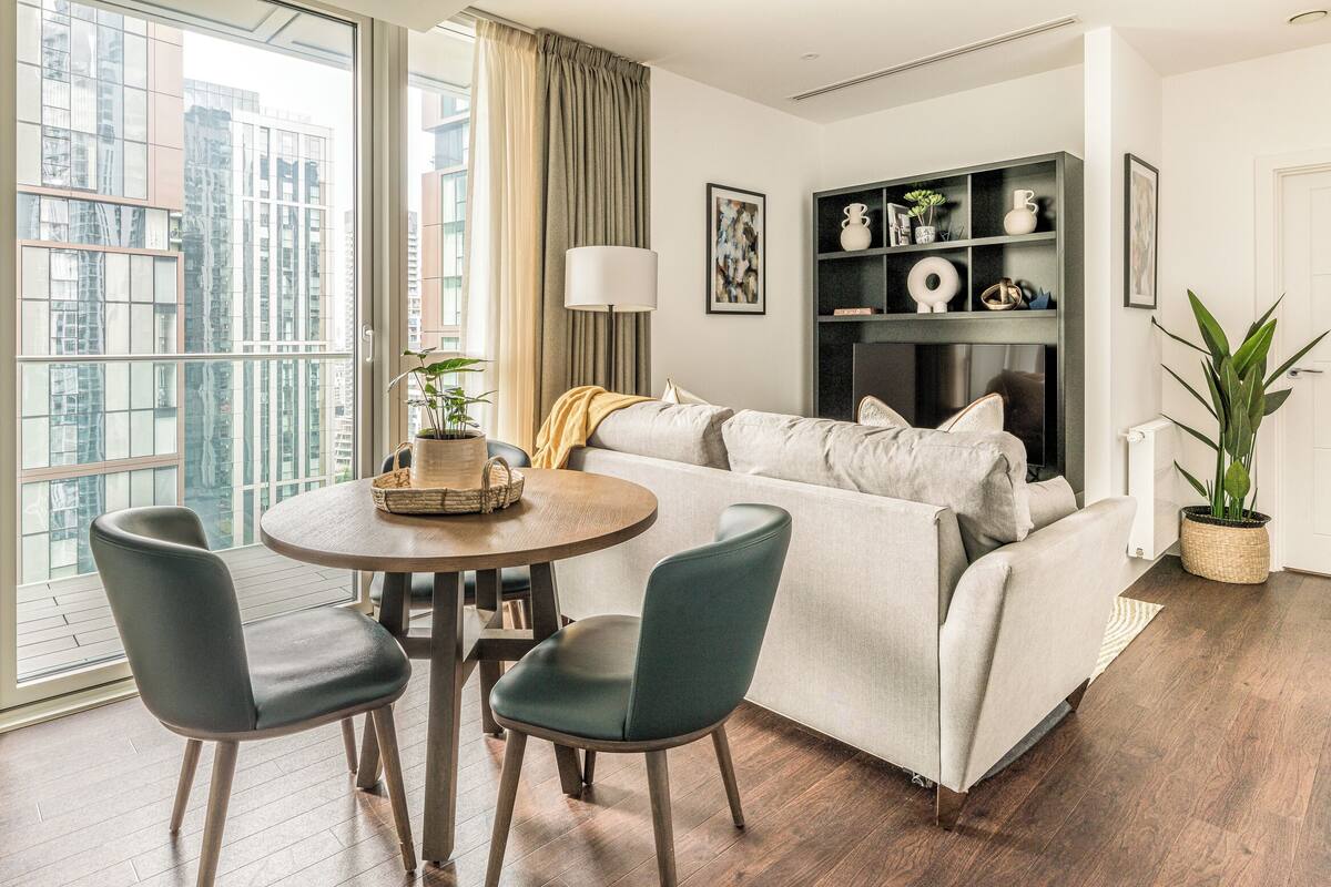 Two Bedroom Apartment | Spiseområde på rommet