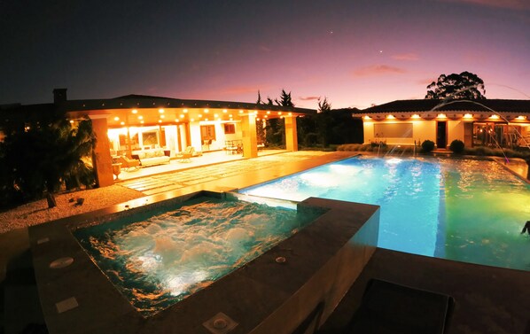 15 outdoor pools - Llano Grande (Rionegro)