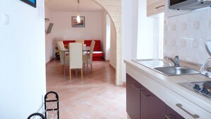 Apartment - Apartments Sam - Central With Pool (Medulin)