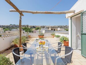 Outdoor dining - Gaia Giallo by Interhome (San Vito lo Capo)
