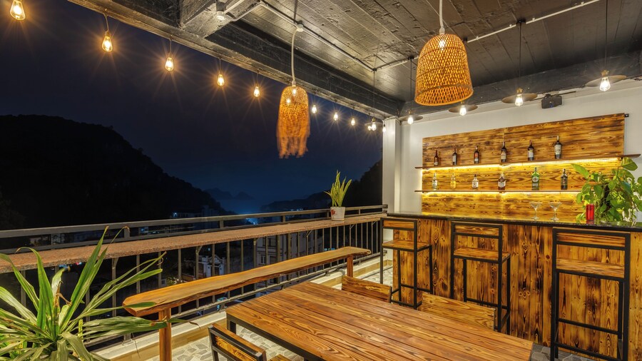 Cat Ba Xanh Spring Garden Hotel
