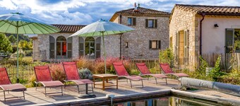 Spacious villa with 25 m pool and spa, mountain view, 20 min from Montpellier