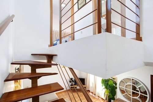 Vacation Home 'Villa Charlotte' with Mountain View, Shared Pool and Wi-Fi