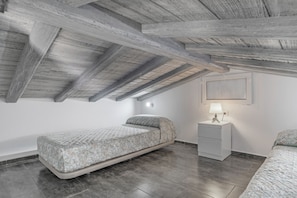 3 chambres, fer et planche Ă repasser, Wi-Fi gratuit, draps fournis