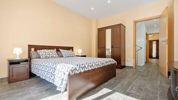 3 Schlafzimmer, kostenloses WLAN, Bettwäsche