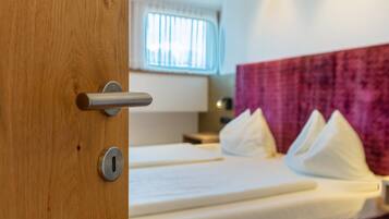 1 makuuhuone, silitysrauta/-lauta, ilmainen Wi-Fi, vuodevaatteet