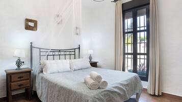 3 Schlafzimmer, Bügeleisen/Bügelbrett, kostenloses WLAN, Bettwäsche