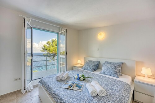 Valdarke Seaside Apartment, Mali Lošinj, Croatia