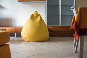 Interior - Apartment "Dimora Di Sofia" with Private Terrace, Private Garden and Air Conditioning (SIENA)