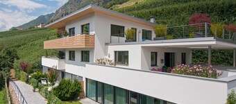 Apartment "Weinreichhof Laaser Spitz" with Mountain View, Private Terrace & Wi-Fi