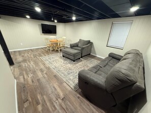 Flachbildfernseher, Kamin