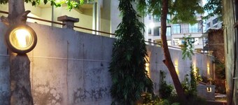 Relax with the entire family. We welcomes parties, families, and couples.