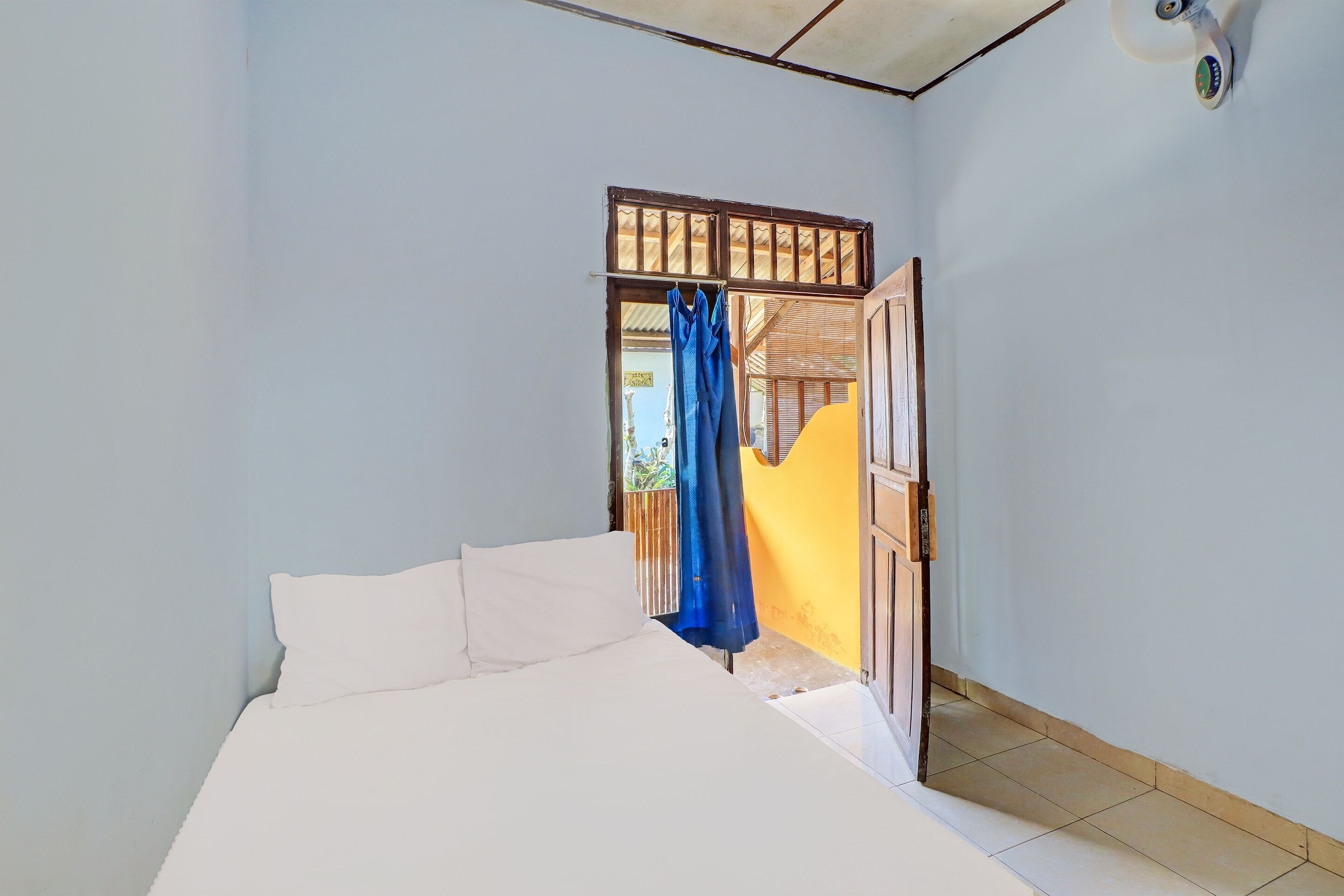Double Room | Free WiFi, bed sheets