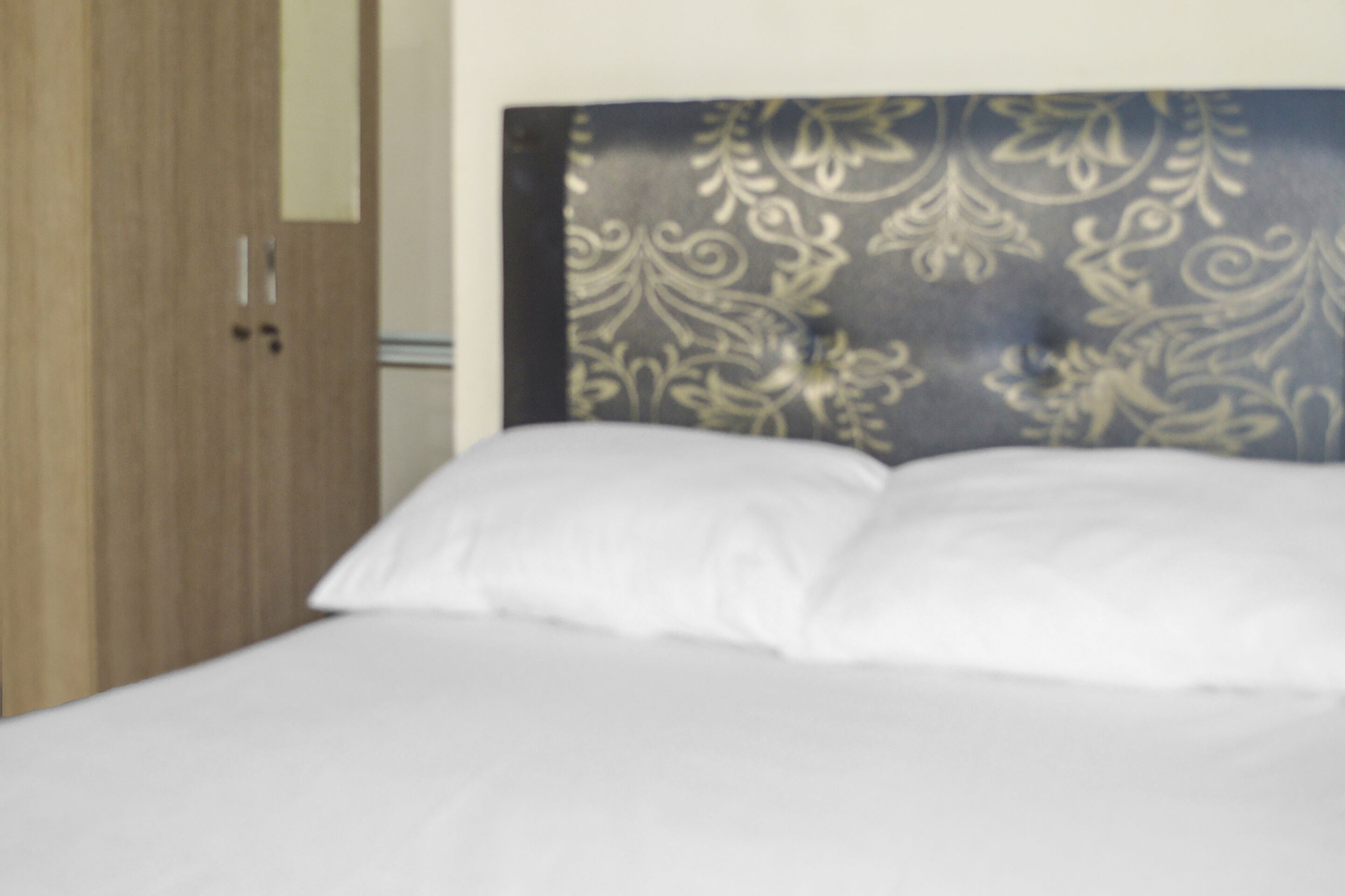 standard double room | free wifi, bed sheets