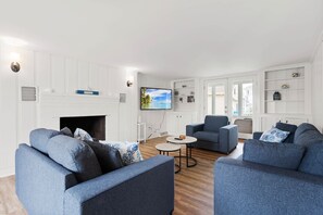 TV, offices