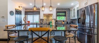 Stunning 4BD Home Near Sunset Beach - Patio - BBQ