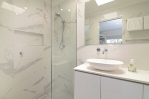Hair dryer - Unit 24 - Three Bedroom Waterfront Deluxe (Noosa)