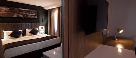 埃及棉床单、高档床上用品、记忆海绵床垫、客房内保险箱