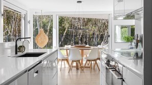 Fridge, microwave, oven, stovetop - 25 Whitehaven Parade (Yaroomba)