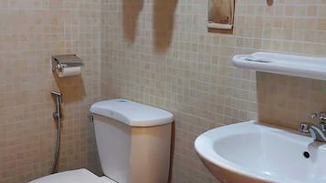 Premier-Doppelzimmer | Badezimmer