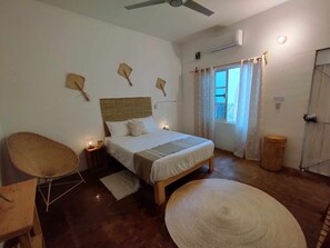 Superior Room | Iron/ironing board, free WiFi, bed sheets - Flow de Lupe (Puerto Escondido)