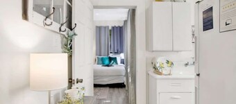 Charming Midtown Apt - Hannon Hideaway Unit A