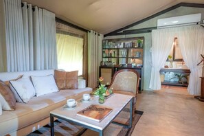 Tent | Een strijkplank/strijkijzer, gratis wifi, beddengoed