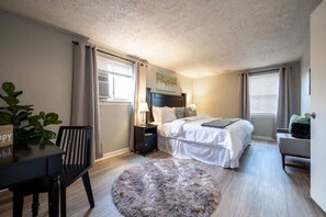 4 chambres, bureau, fer et planche Ă repasser, Wi-Fi