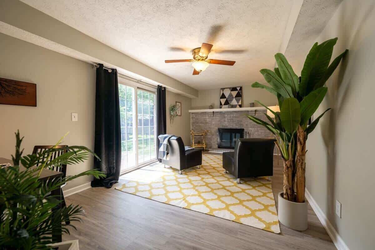 Televisor i oficines 