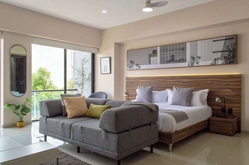 Enjoy the city in our urban loft