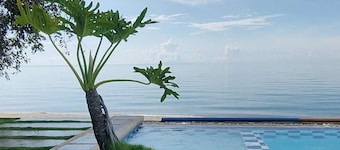 Sea Horizon Resort