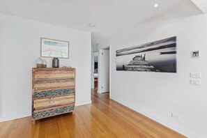 Interior - Bass Retreat - Dog Friendly (Skenes Creek)