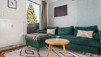 Smart-TV, Videospiele, Videothek, Stereoanlage