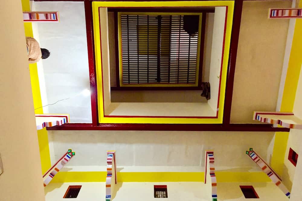 Shanti guest house
