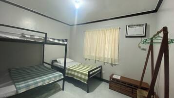 4 chambres, draps fournis